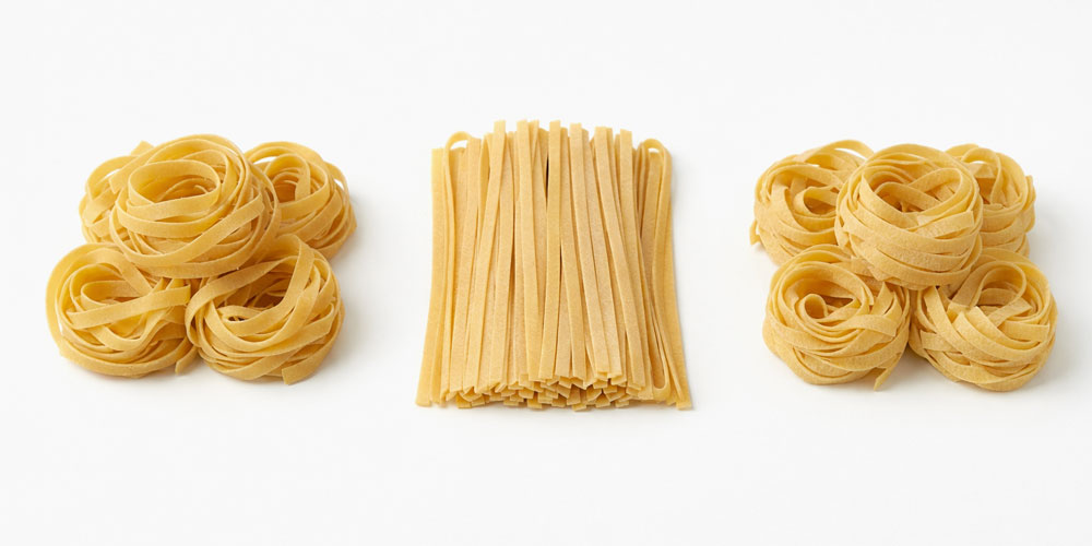 平べったいパスタ