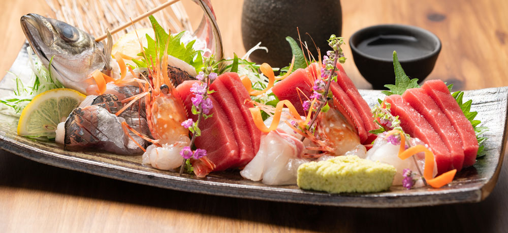 刺身の「あしらい」「つま」「けん」「薬味」の違い