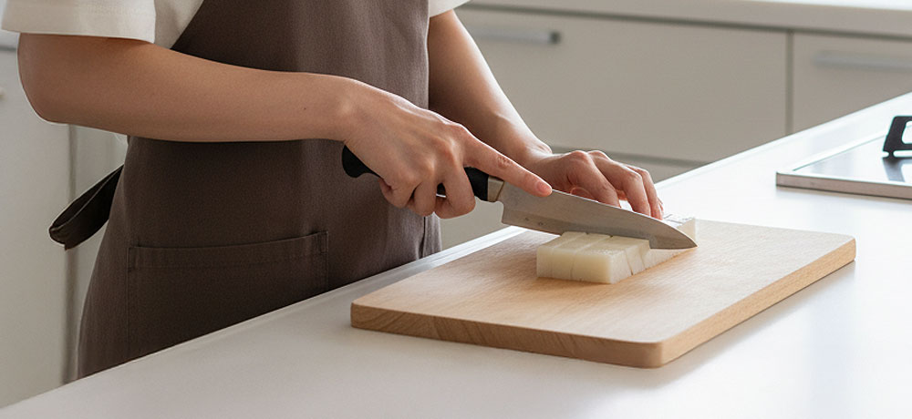 切り方・穴あけ・表面加工で断面を増やす手法