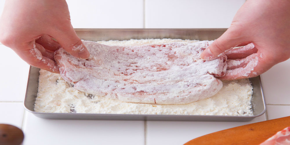 小麦粉をまぶしておく