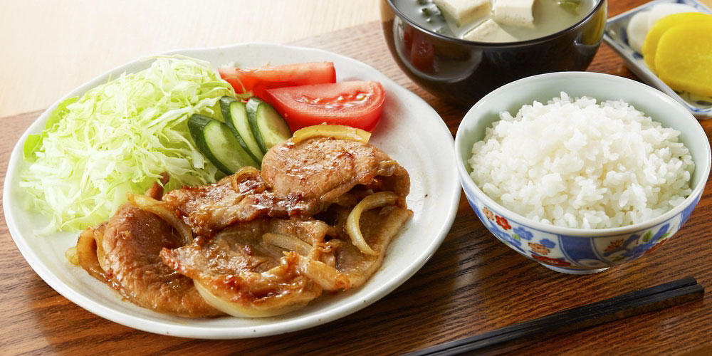 定食屋風の豚の生姜焼き