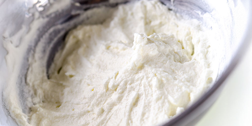 生クリームはコツが必要で分離しやすい